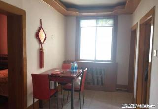 胜利小区5楼顶 89平 三室二厅 家具家电齐全 - 盘锦28生活网 pj.28life.com